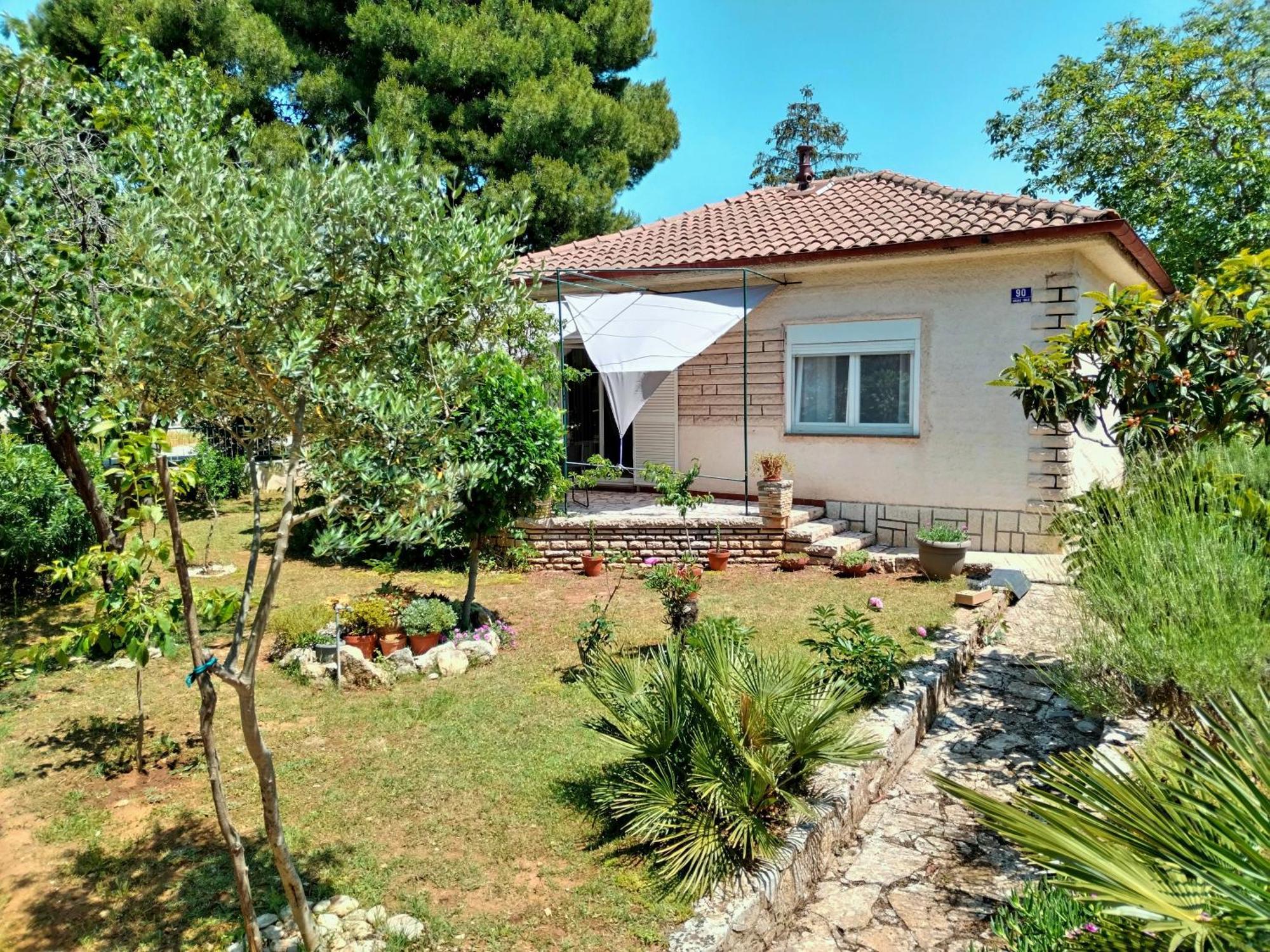 Holiday Home I.D.A. Баньоле Екстериор снимка