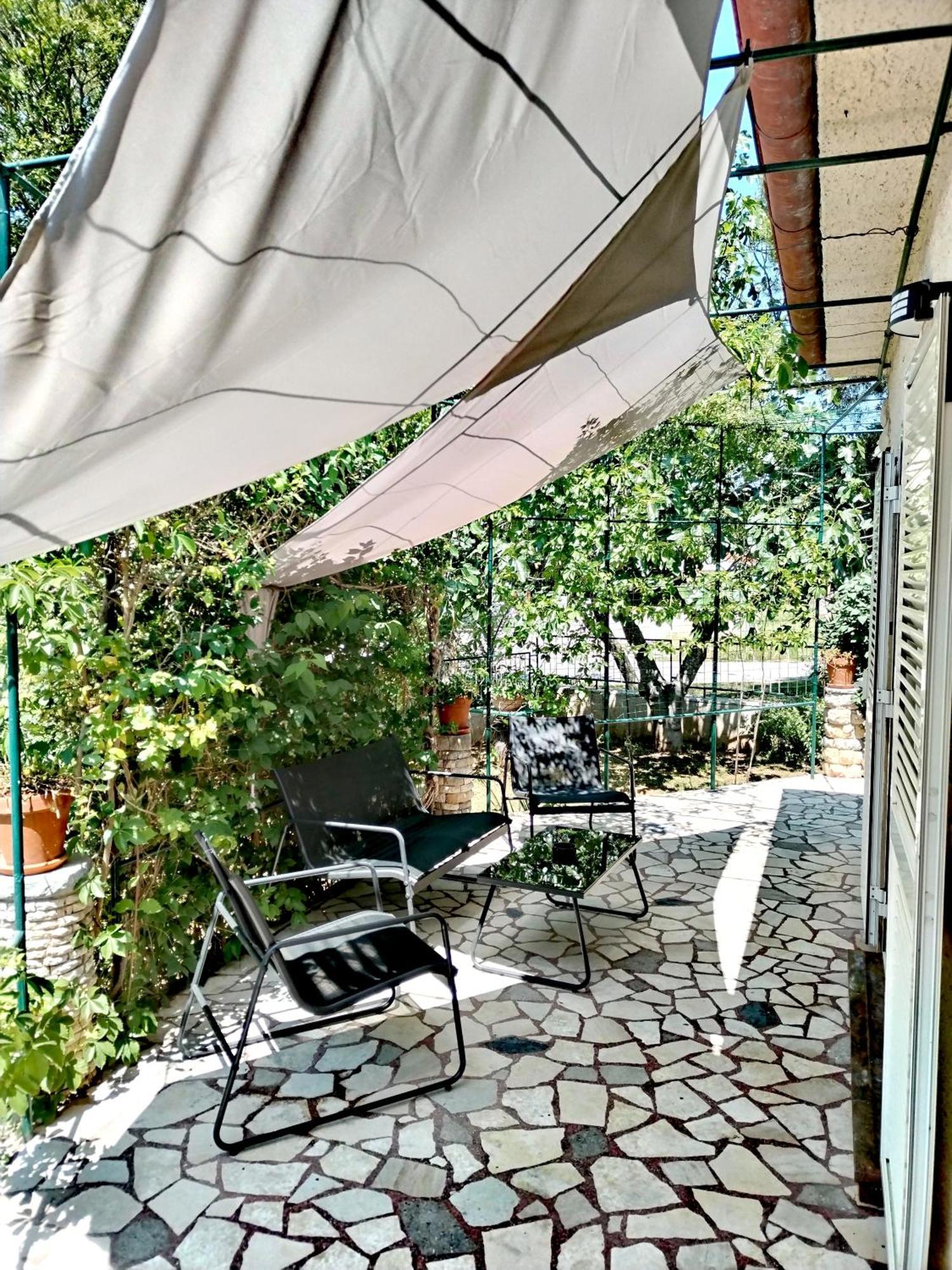Holiday Home I.D.A. Баньоле Екстериор снимка